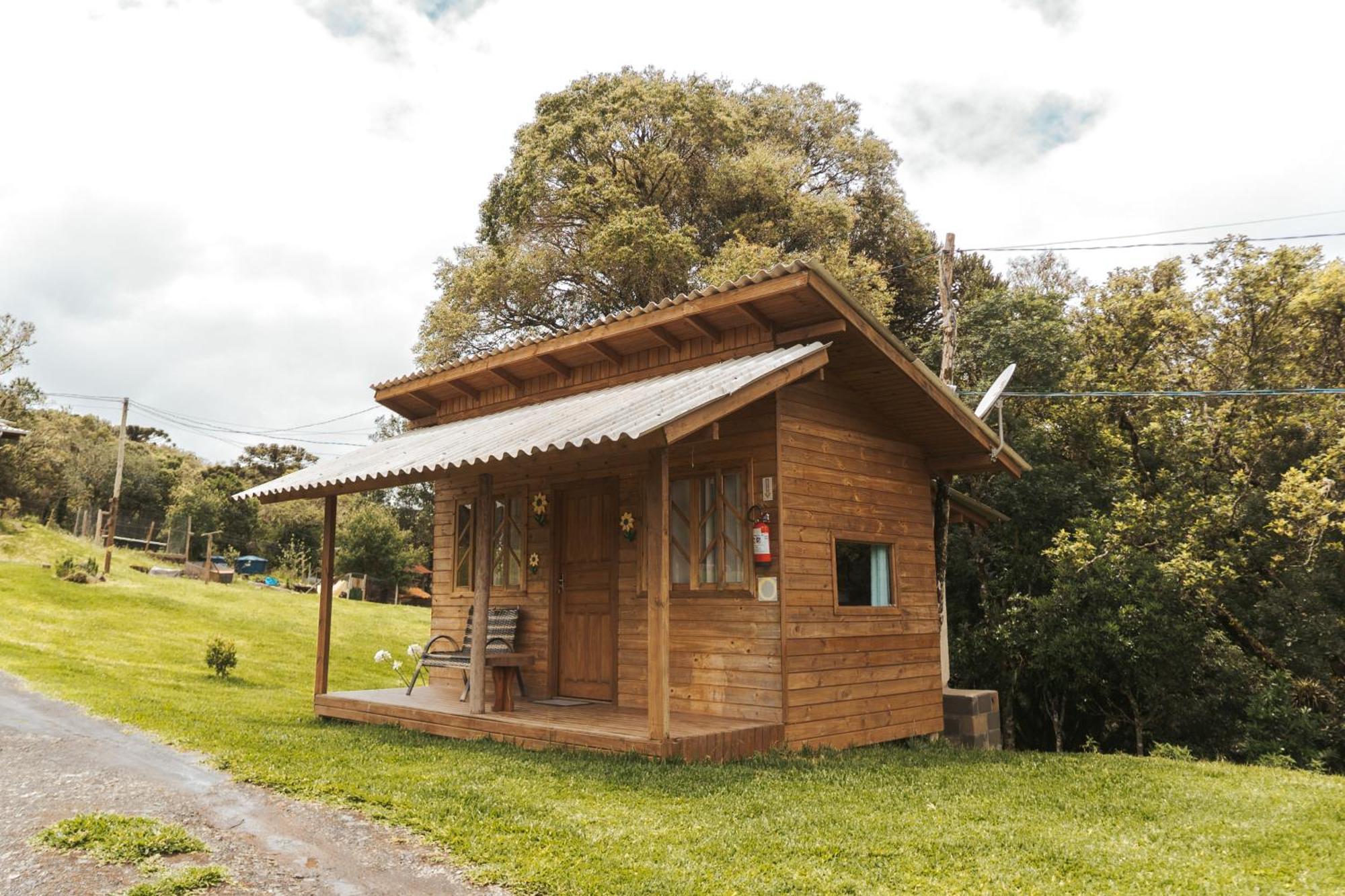 Pousada Recanto Do Lobo Chales Em Urubici Exterior photo